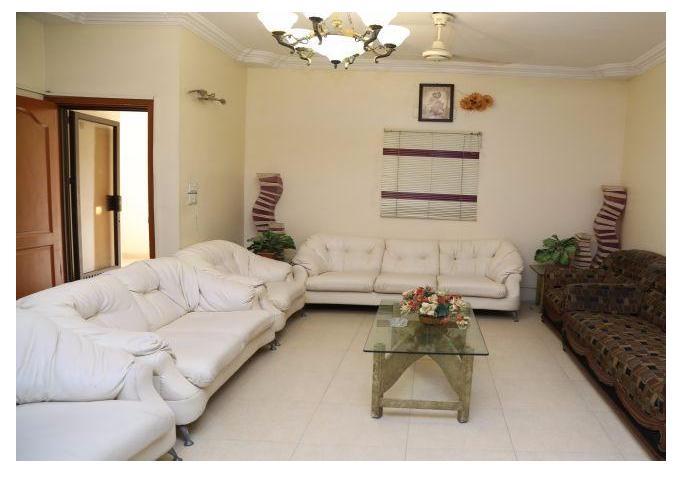 Luxury Inn Karachi Luaran gambar