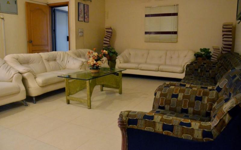 Luxury Inn Karachi Luaran gambar